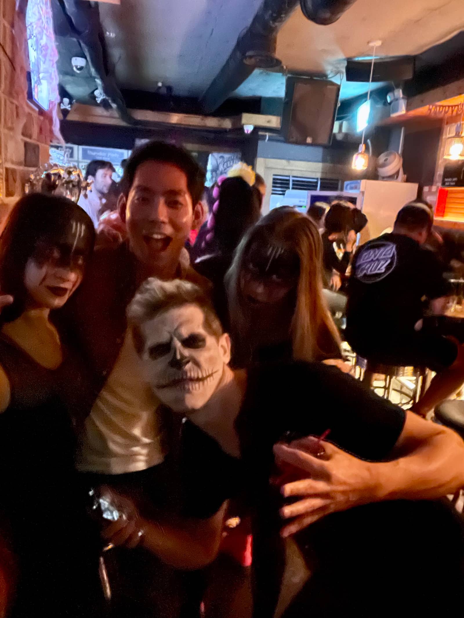Let's play pub games and improve your language skills!