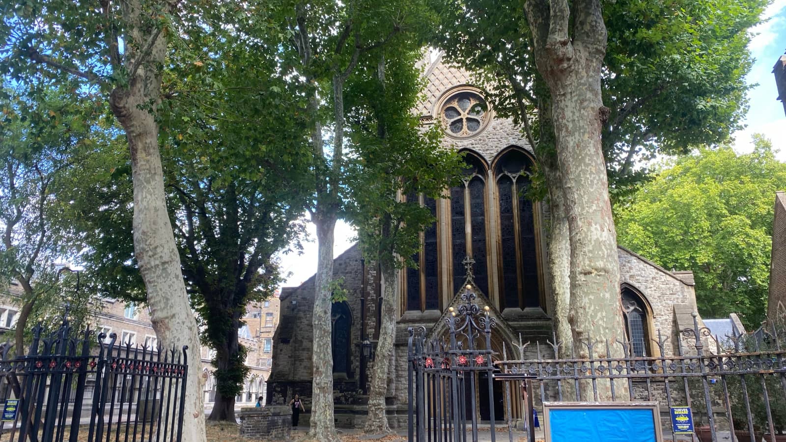 Kensington: Village Origins, Palaces, Gardens & Grand Houses