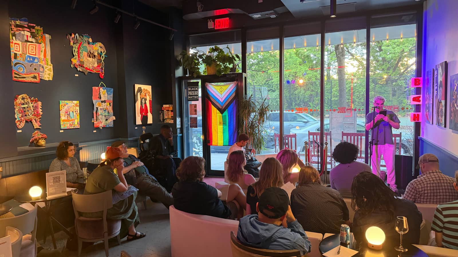 Writers Meetup at Brooklyn Art Haus