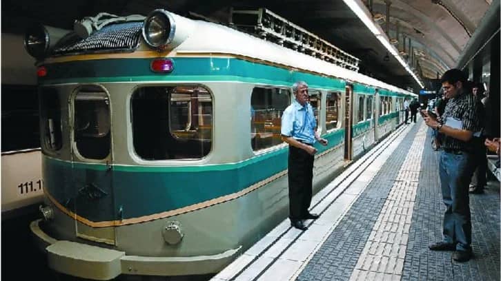 El "Granota": un viaje en el tren histórico recuperado de los FGC
