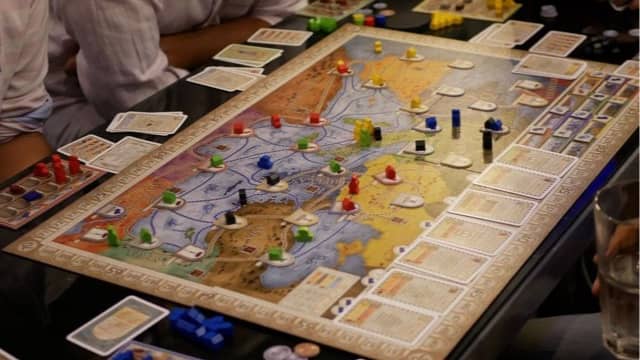 Game Night at Roode Remise!