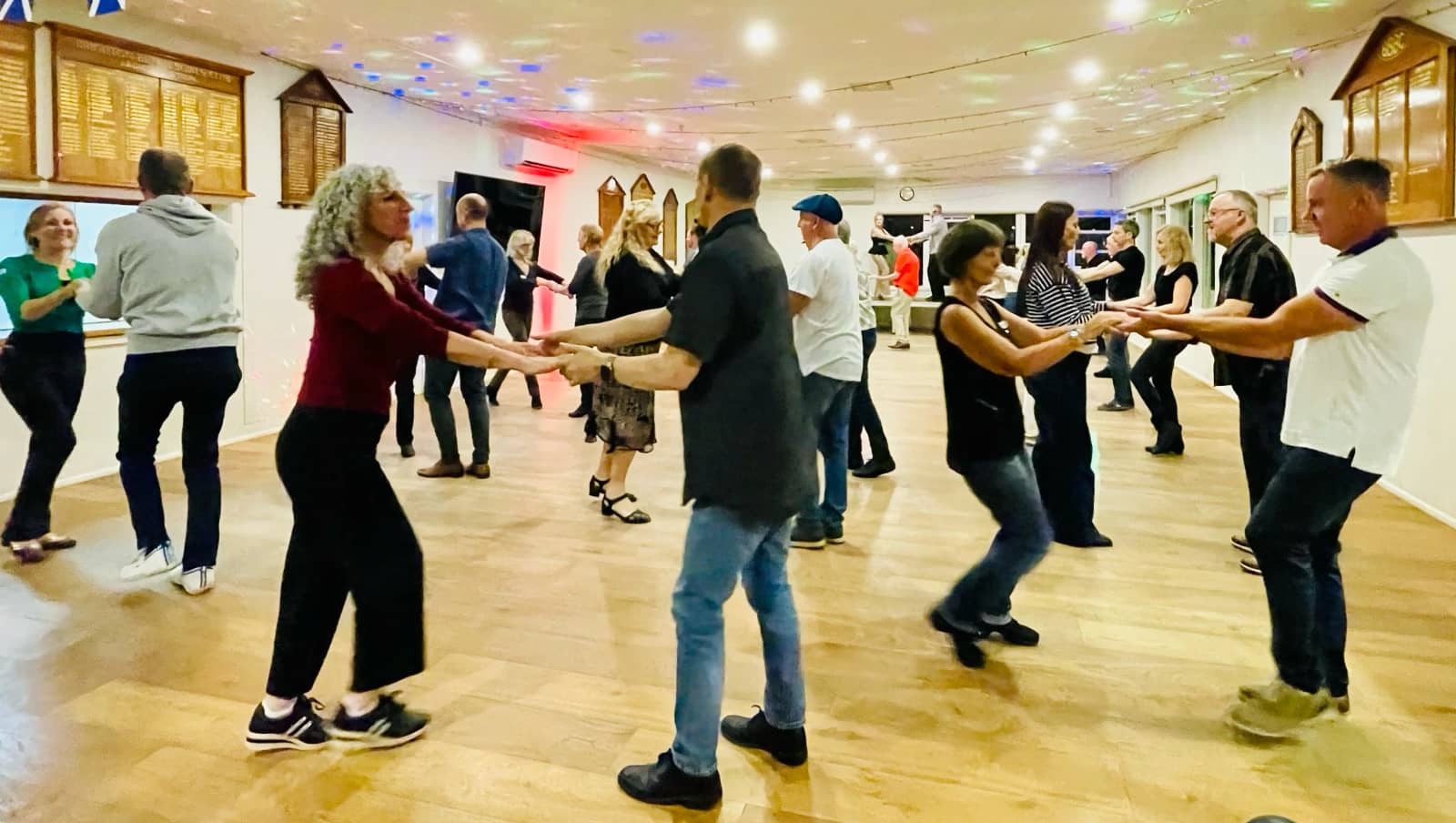 "DanceTogether" Ceroc Classes