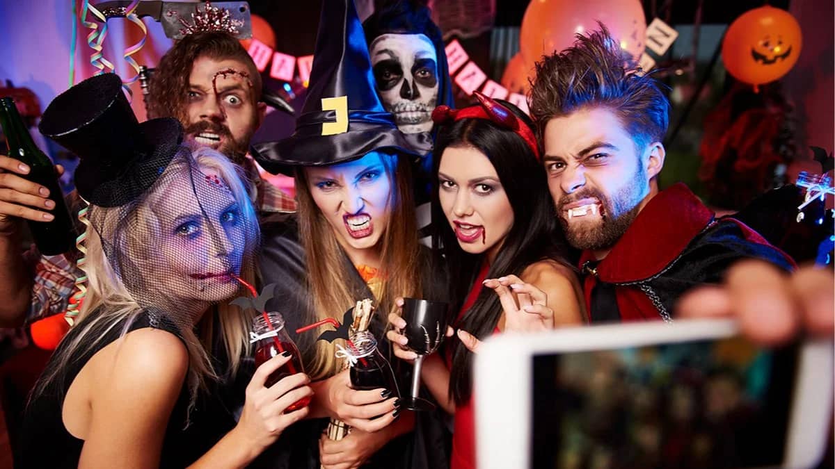 FREE West Hollywood Halloween Social & Costume Party | Sunset Socials
