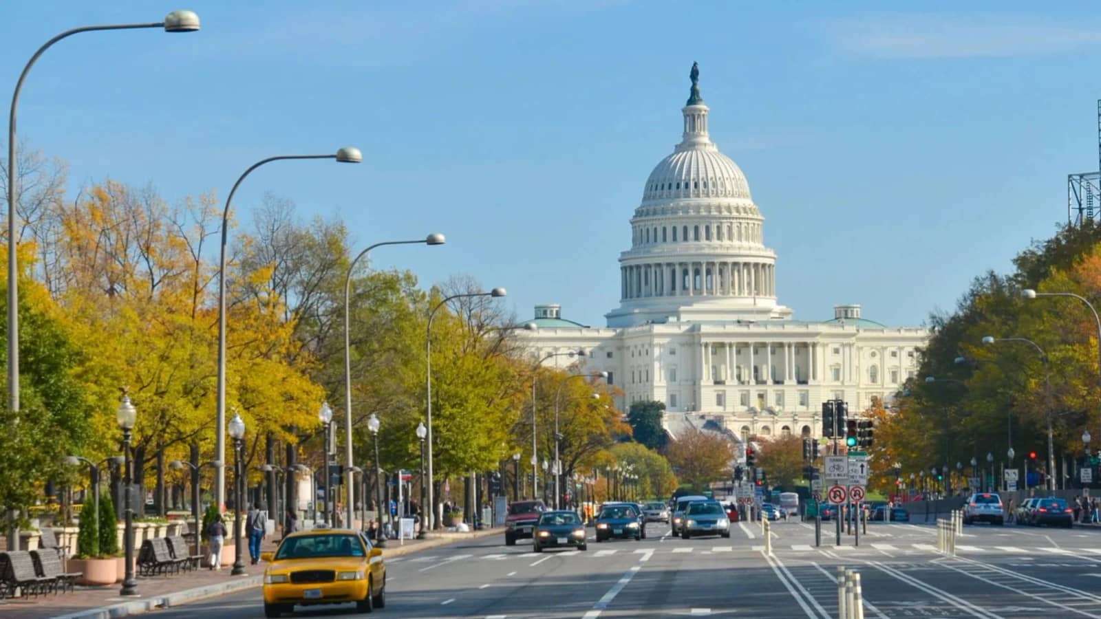 Tour of the US Capitol with Walking Tour from Union Station