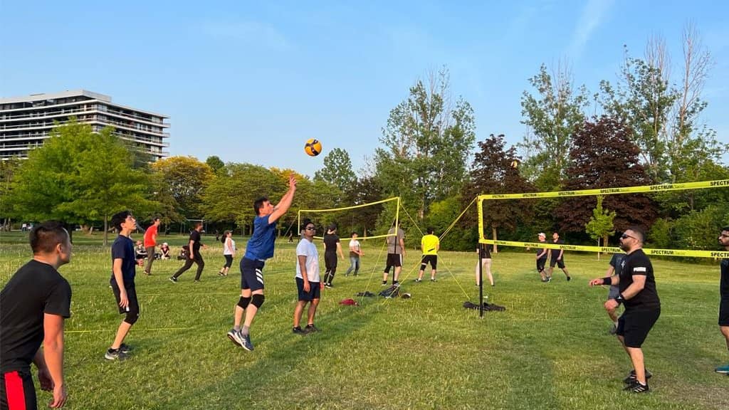 Saturday Outdoor Volleyball In The Park