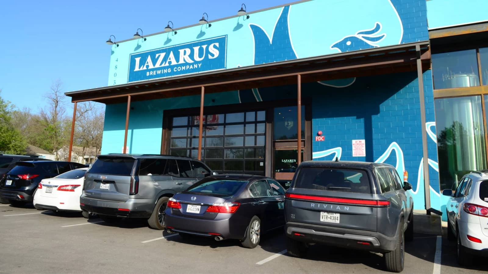 Singles Mingle at Lazarus Brewing