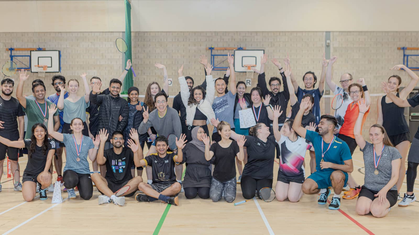 Thursday INTERMEDIATE+ @ GEORGE GREENS School (8:15pm - 10:10pm)