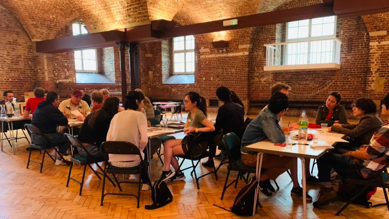 Free* English conversation class at International café
