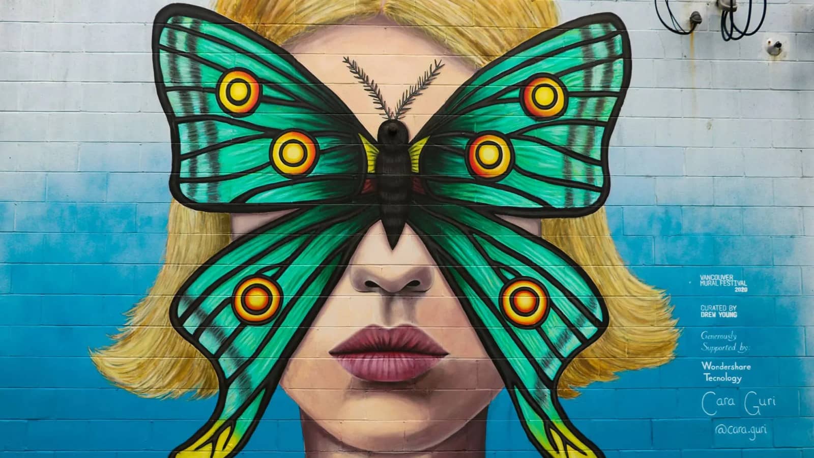 Mural Hunt & Coffee Crawl