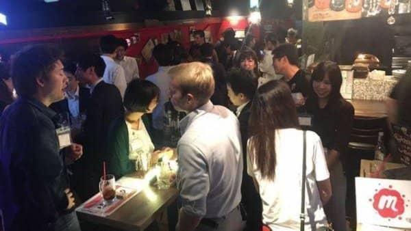 Solo-Friendly Osaka Meetup - Chat, Games, Fun in Umeda - International Exchange Event