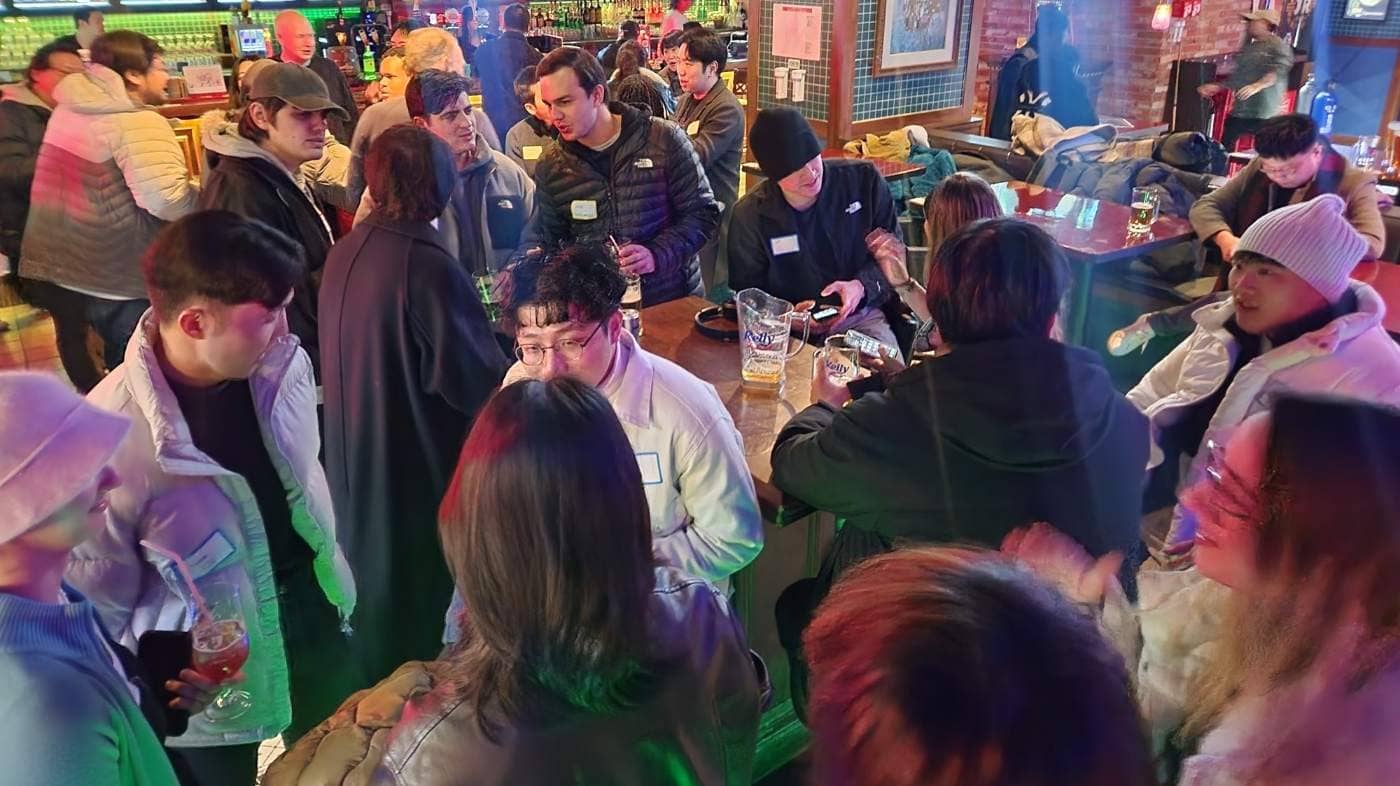 20s 30s Travellers Locals Expats Social in Seoul