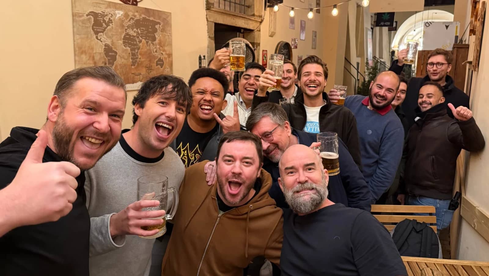 LISBON MEN’S CONNECT:
Social Walk & Drinks