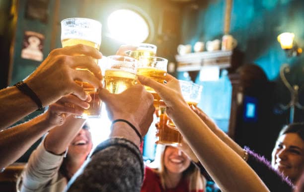 Networking and Drinks: English Social Club