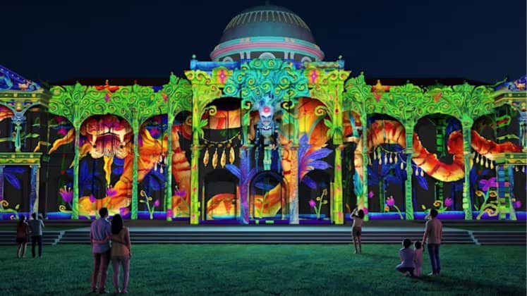 Walk, Chat, Explore: Singapore Night Festival