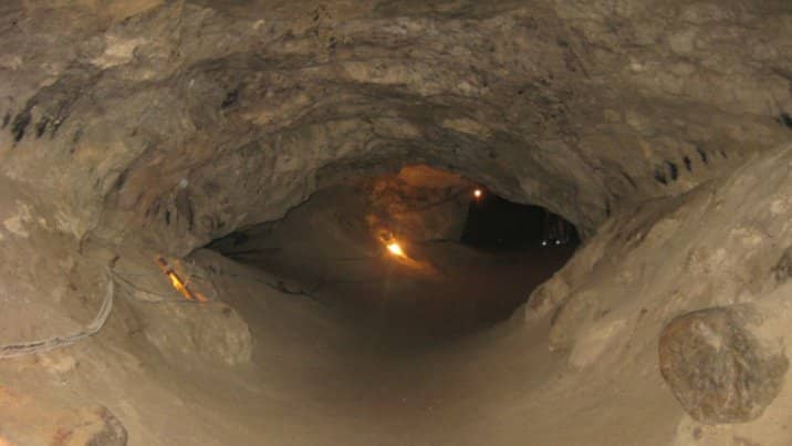 2 days - 45 km - and a Cave