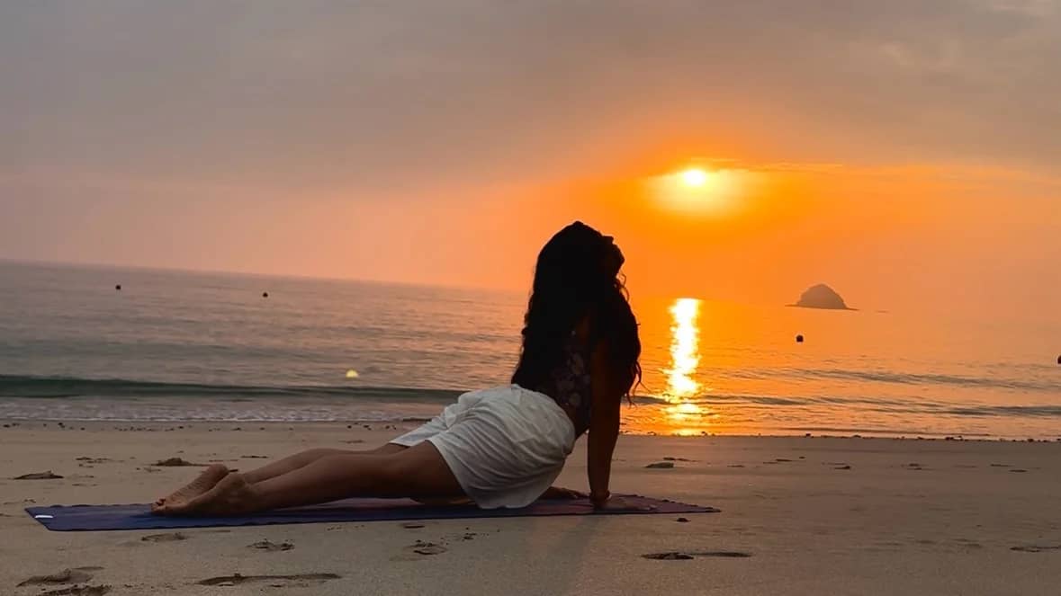Saturday Vinyasa Sculpt | Kite Beach | 6:30 am | 80aed