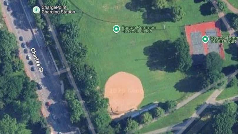 Recreational Softball on Monday Nights Free !!!