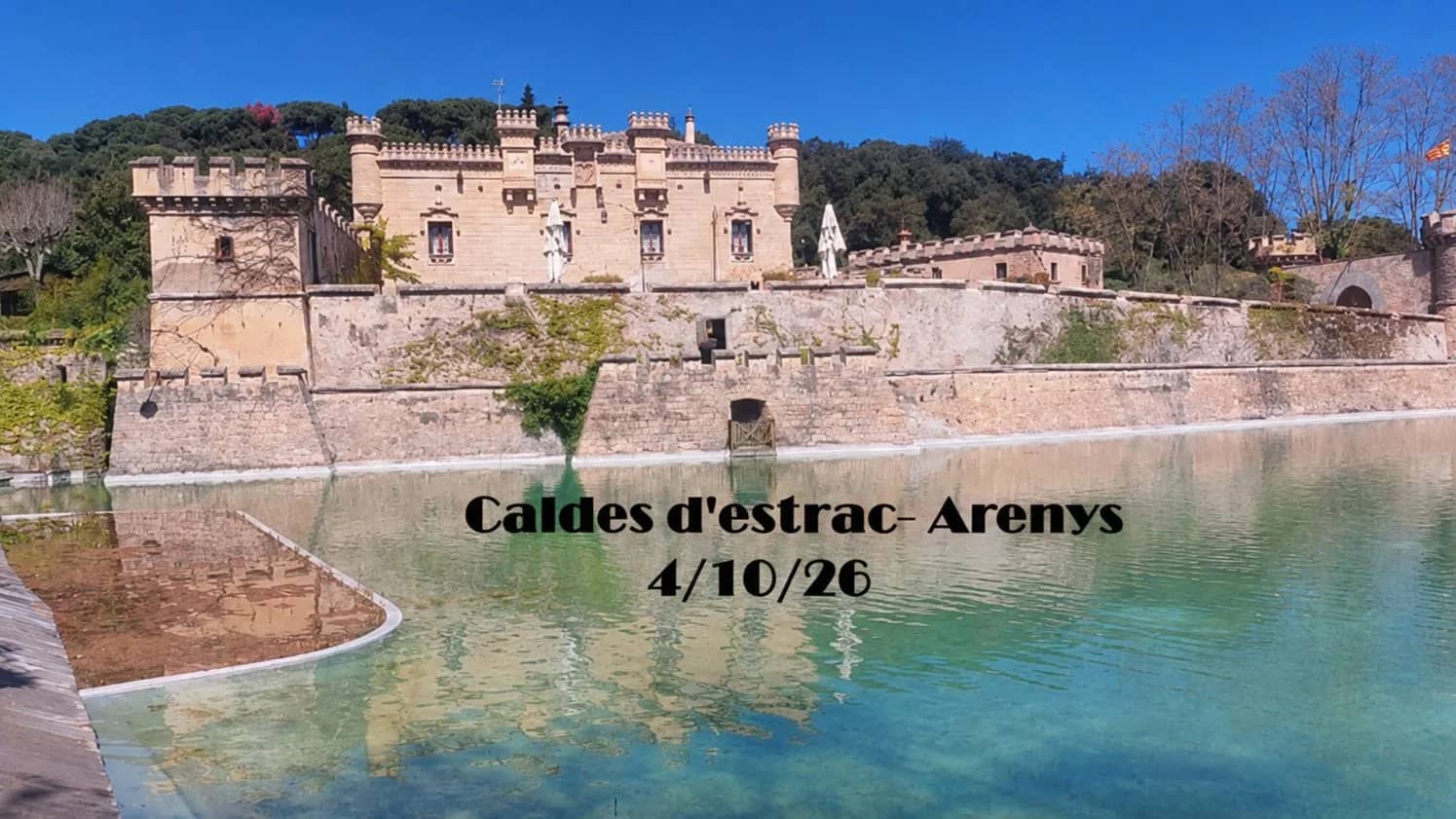 Caldes d’Estrac a Arenys de Mar. Playa y montaña. Tren. 14€. 12km 350m