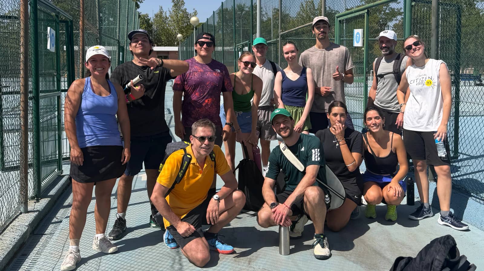 Social Tennis Insane games