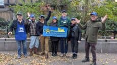 Plant Tulips & Daffodil Bulbs in Dag Plaza