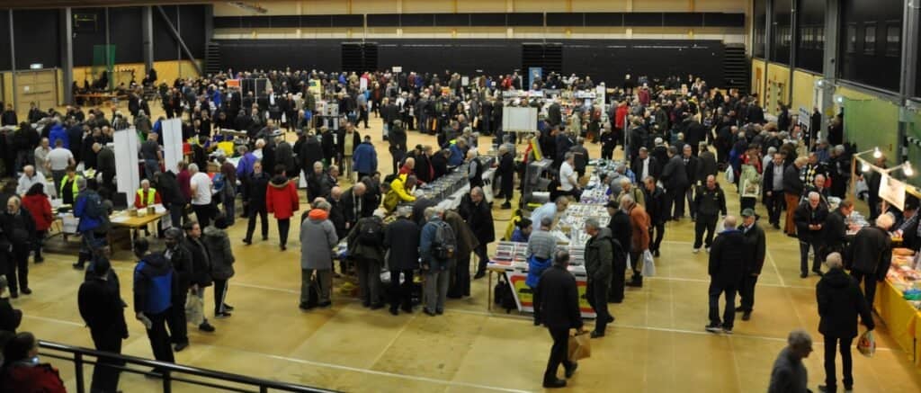Vintage vehicle market