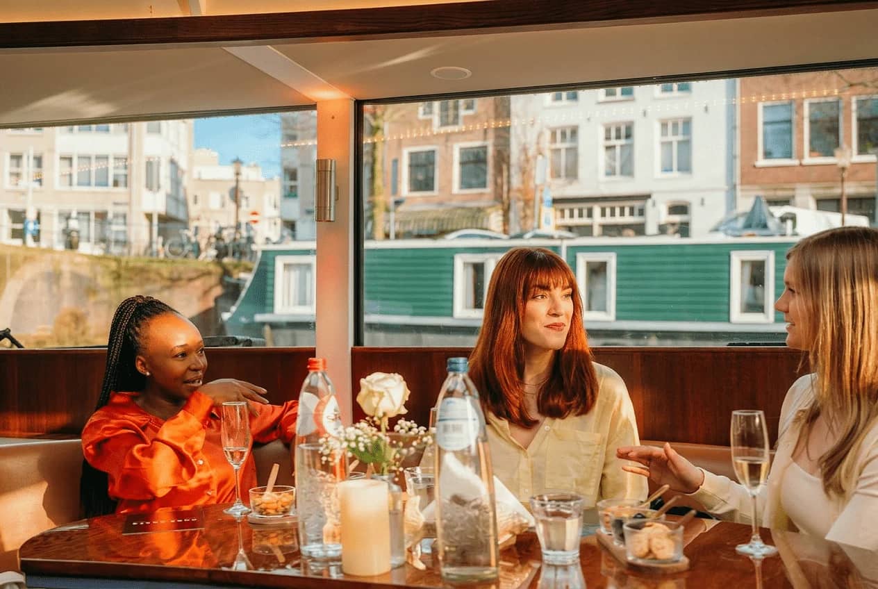Semi-Private Premium Cruise vanaf Hotel De L’Europe