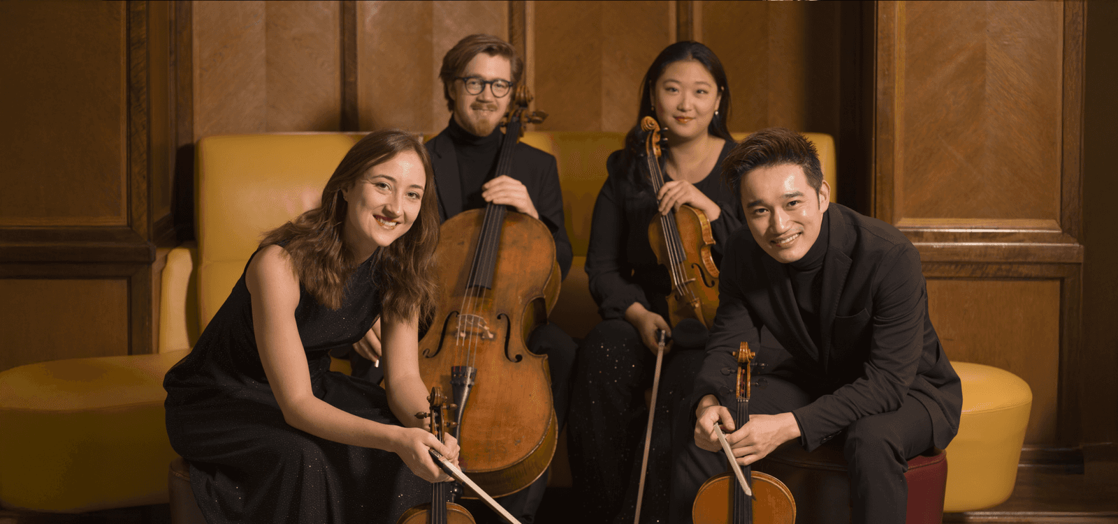 Simply Quartet Plays Mozart and Mendelssohn