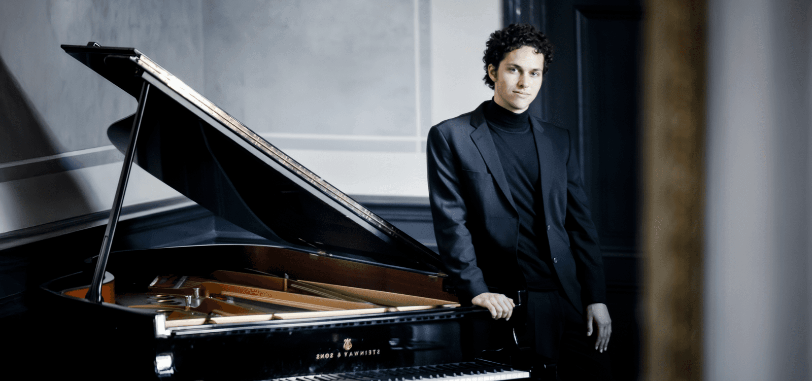 Nikola Meeuwsen plays Rachmaninoff’s Piano Concerto No. 2
