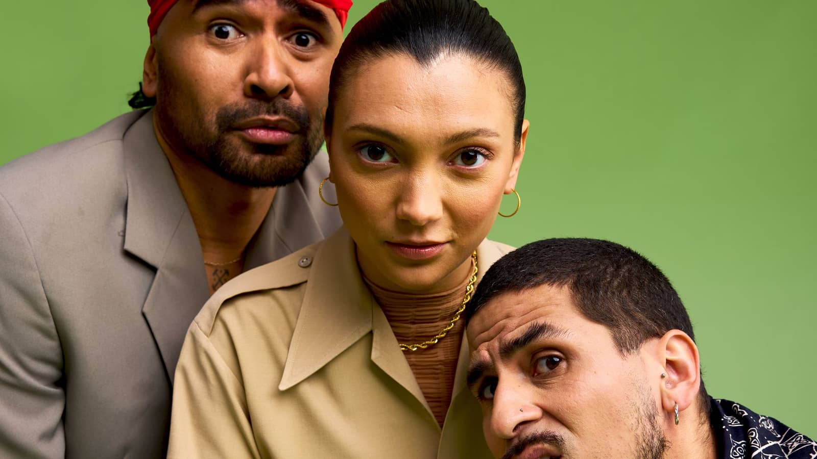 Joenoes Polnaija, Tara Hetharia en Jefta Tanate - Kelapa Muda - in Bijlmer Parktheater