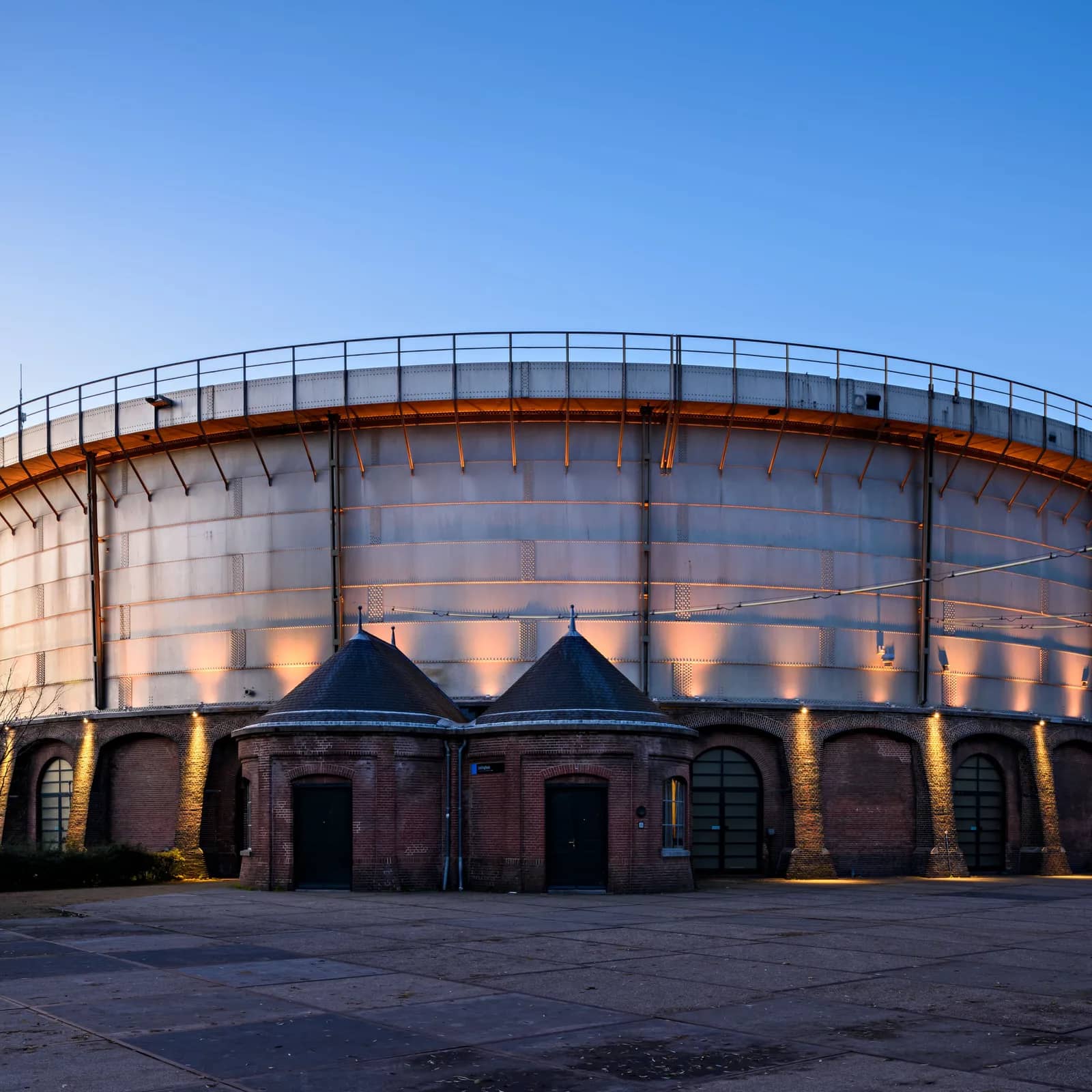 Gashouder Presents: I Hate Models & Nico Moreno Invite