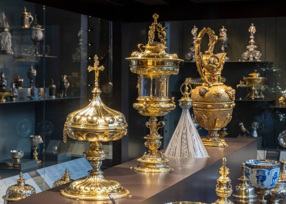 Lunchtime Lectures: Redesigning the Rosalinde and Arthur Gilbert Galleries: New Stories for a celebrated collection
