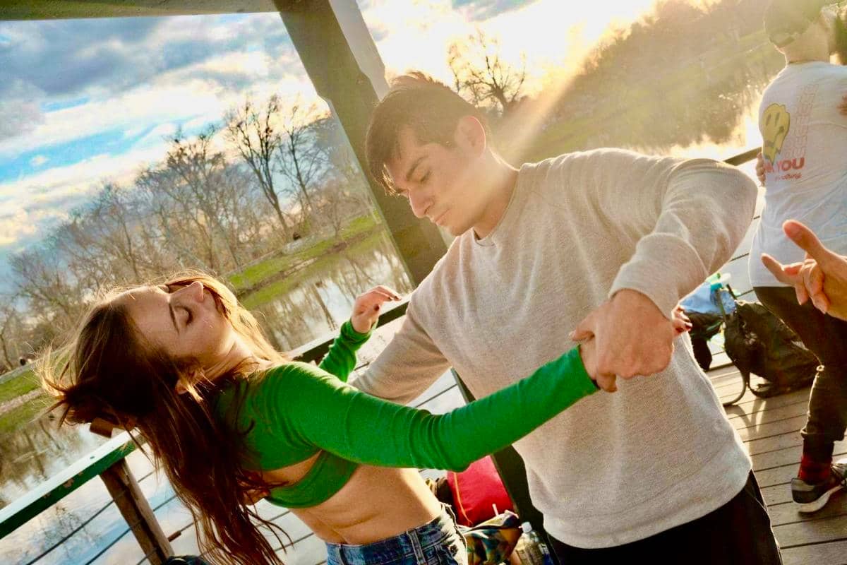 Zouk & Lambada in the Park: Beginner-Friendly Open Practica