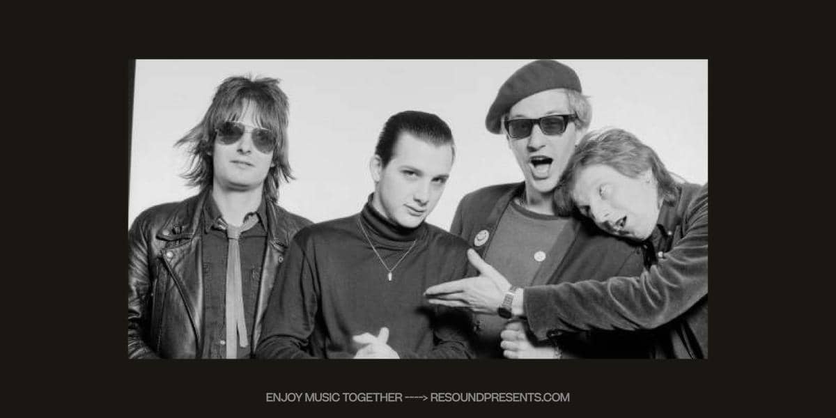 The Damned w/ The Flamin' Groovies, and The Courettes