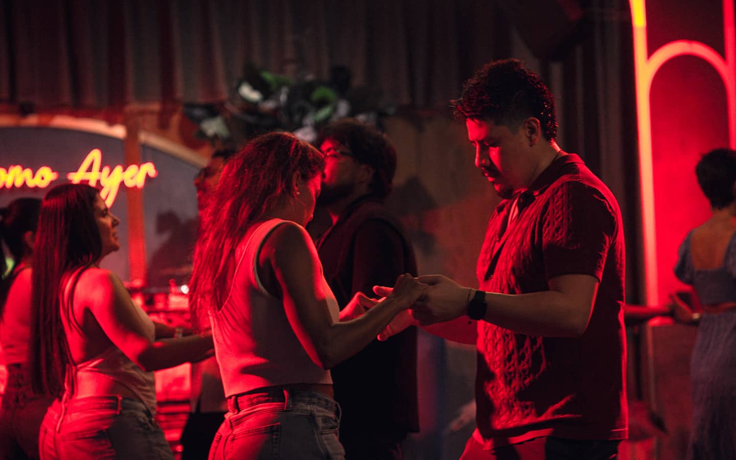 Salsa & Sip at Hoy Como Ayer