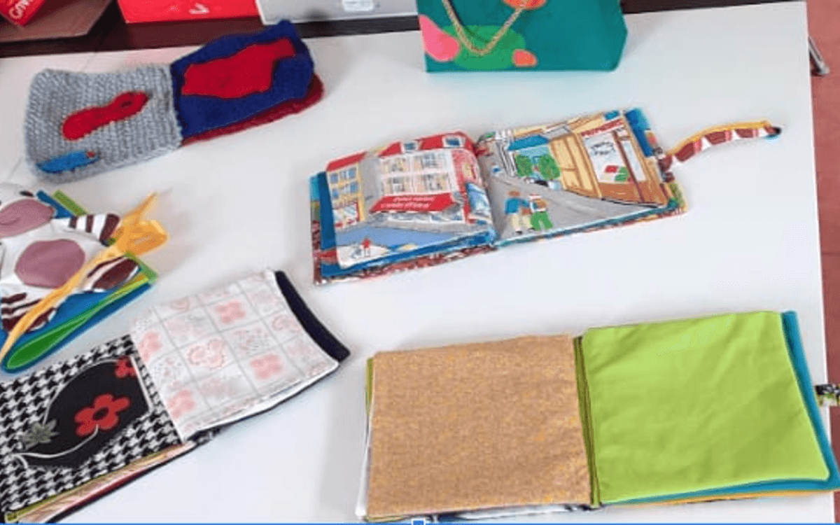 Atelier Couture - Fabrication de livres en tissus