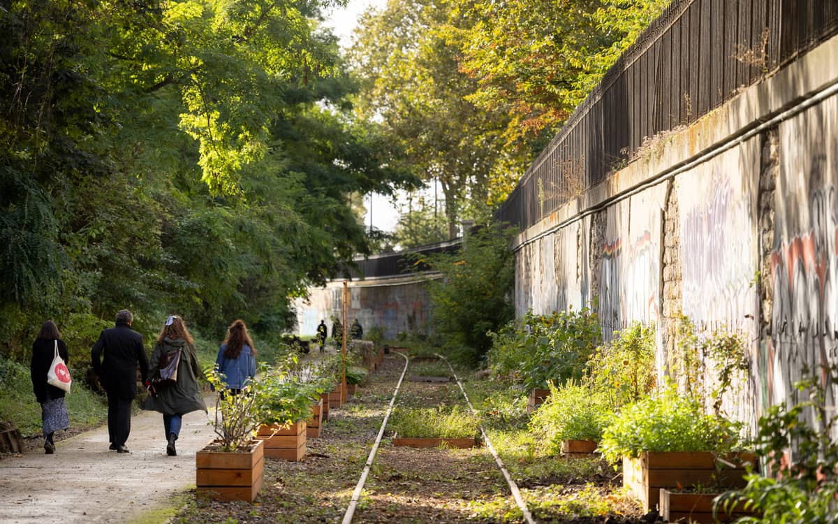 Ateliers de jardinage au Jardin des Traverses (18e)