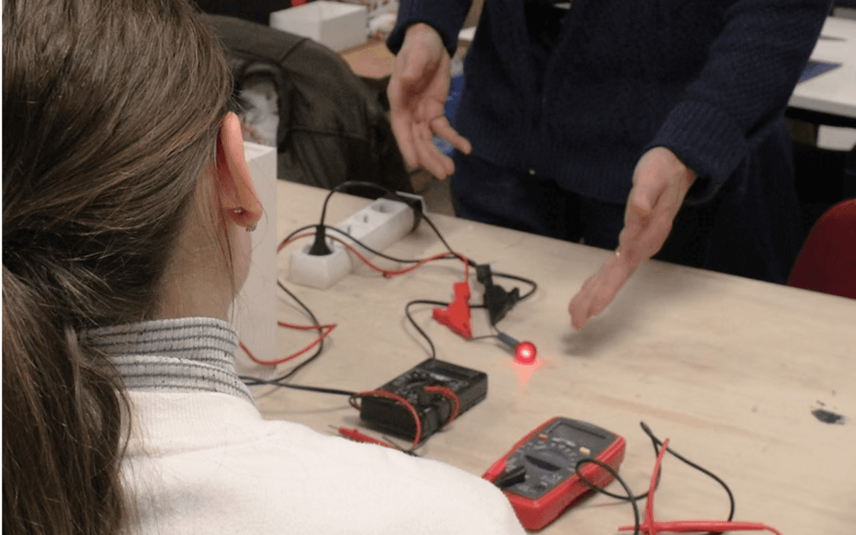 Atelier créatif - Brico électro