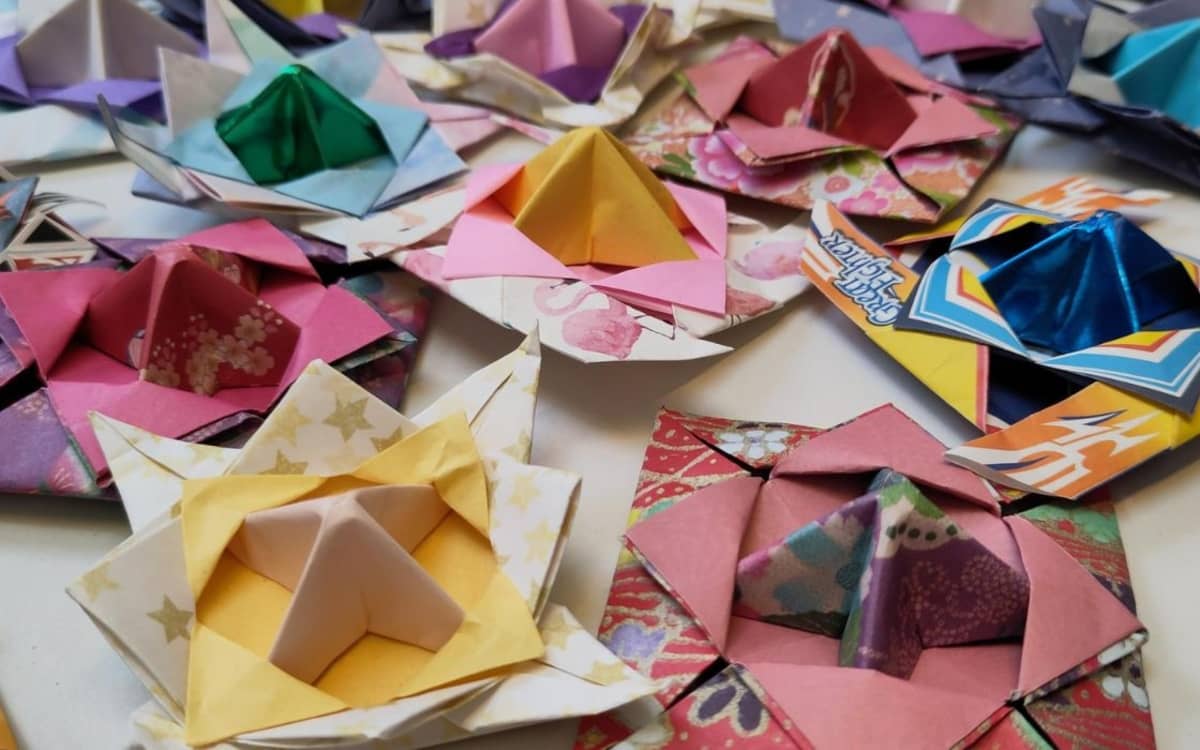 Atelier Toupies en origami