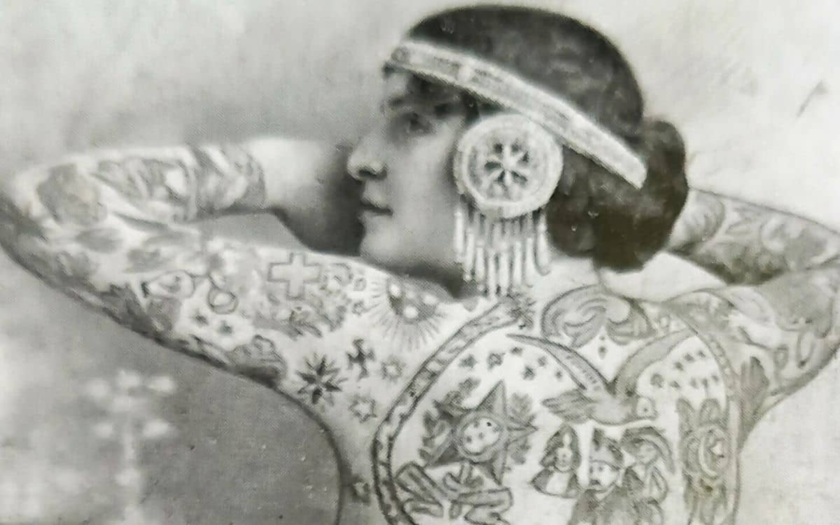 A l'encre bleue. Retrouver l'histoire des femmes tatouées dans les archives des prisons françaises (1881-1950)