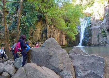 Por Campos de Lapiás e Cascata de Fervença