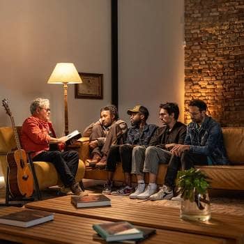 HMB E TIM | E AGORA? UM CONCERTO TERAPIA