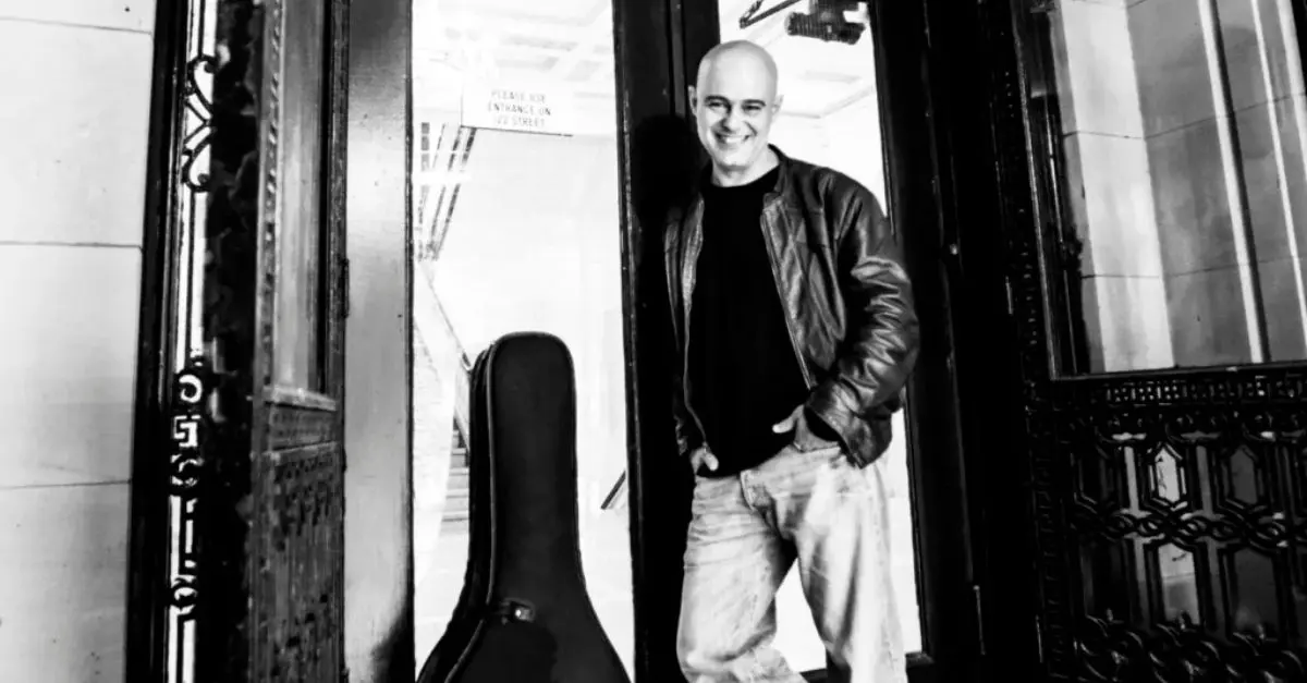 Junctions Beyond Jazz: Luca Nostro, Electric Guitar in My Life. Between Structure and Improvisation