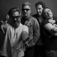 'Love of Lesbian' Concert