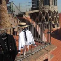 Visita familiar dinamitzada 'Els documents secrets de Gaudí'