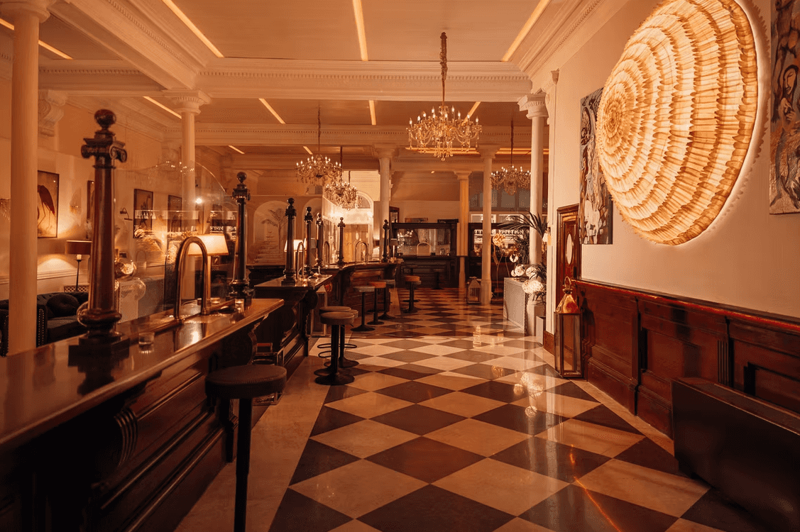 🎩🍸 Shaken, Not Stirred: Spy Soirée at Laietana🕵️♂️🎭