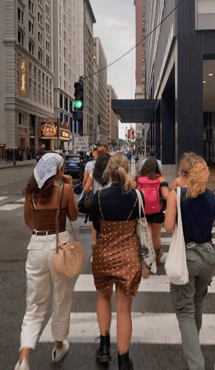 the eldest daughters walk โ jersey city ๐ถโโ๏ธ
