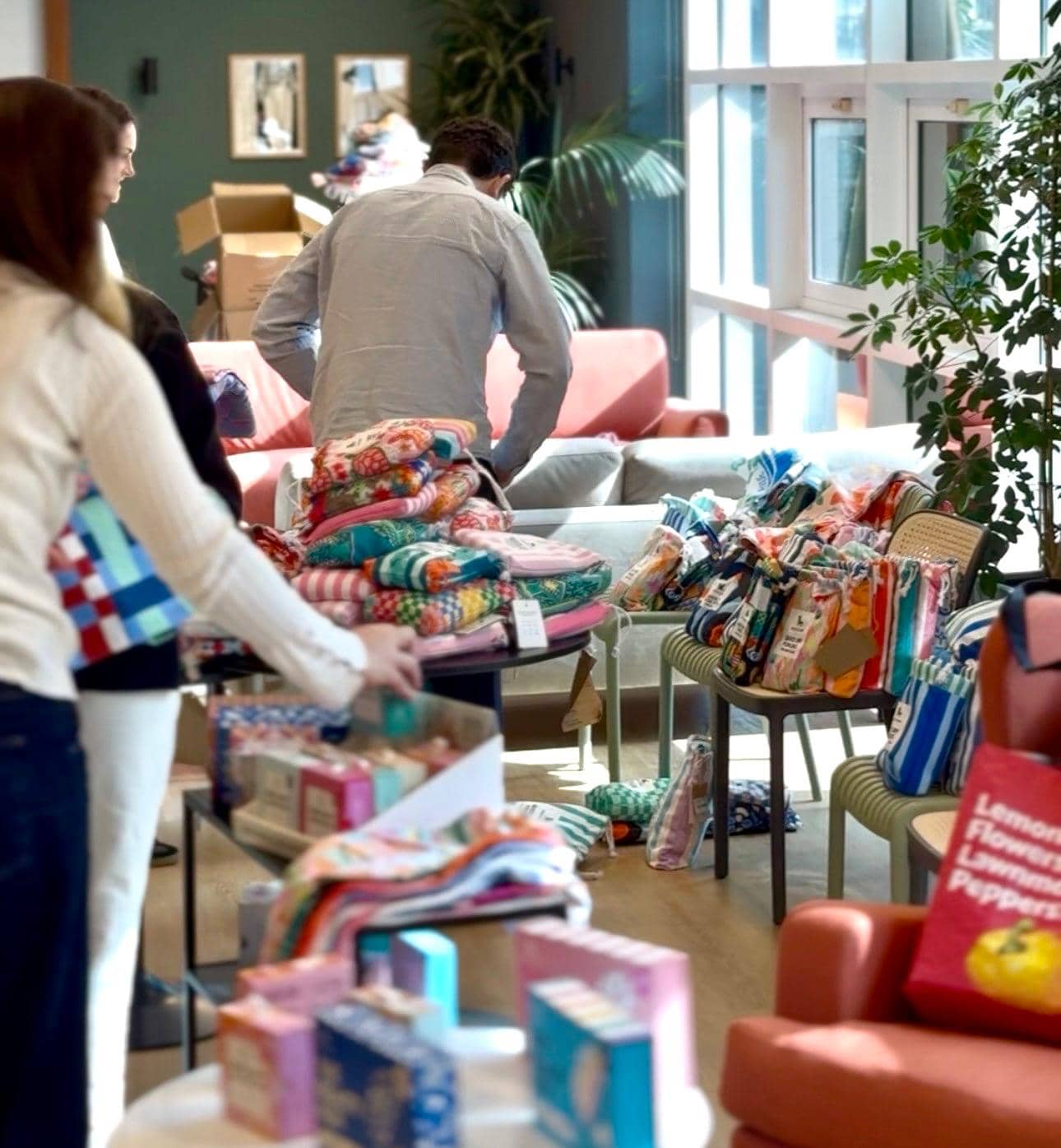 DOCK & BAY SAMPLE SALE
