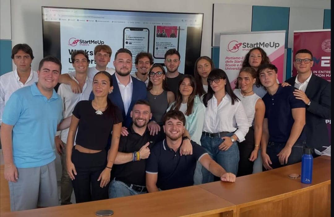 StartMeUp - Out-of-Class Students