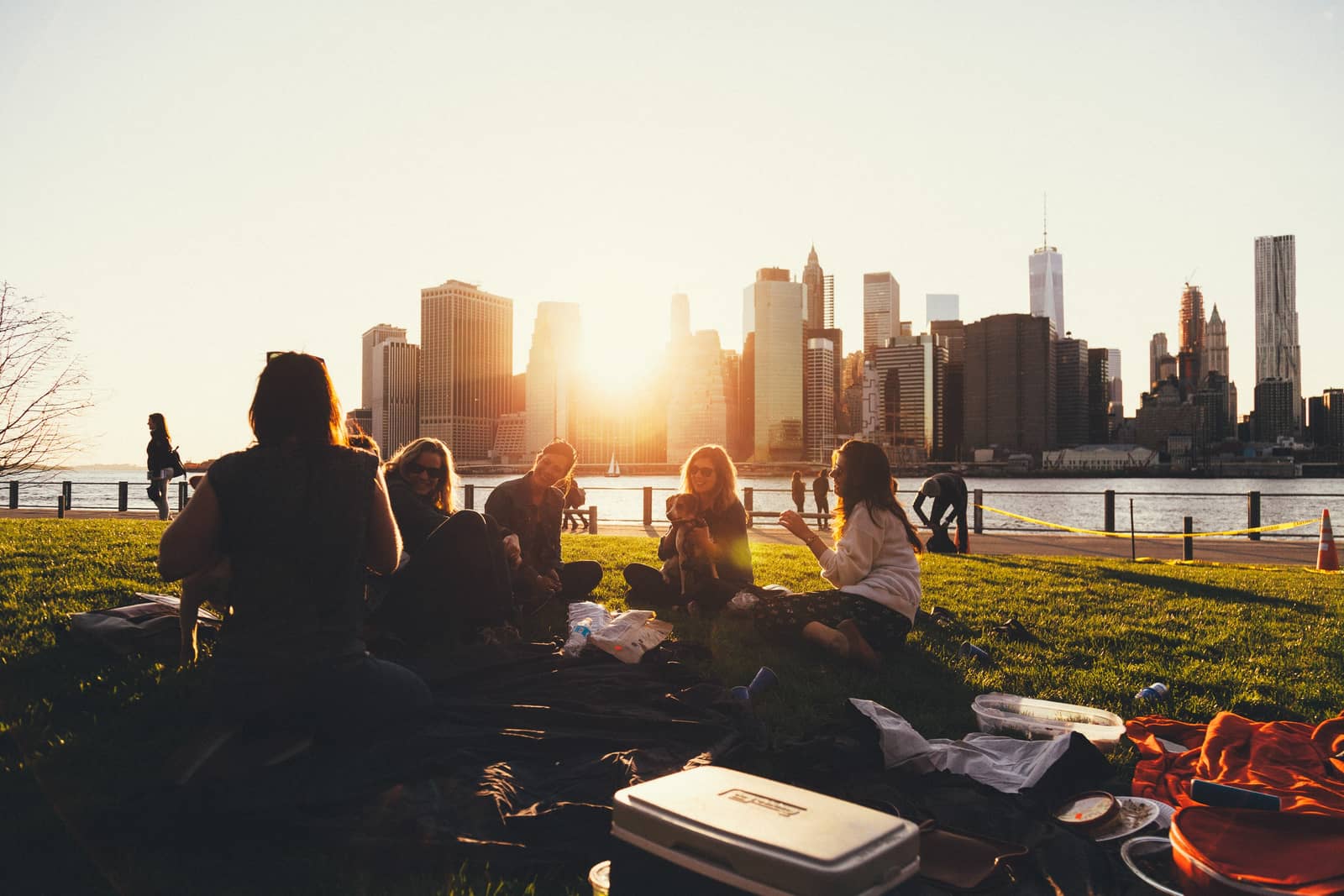 Common Ground - A Weekly Gathering