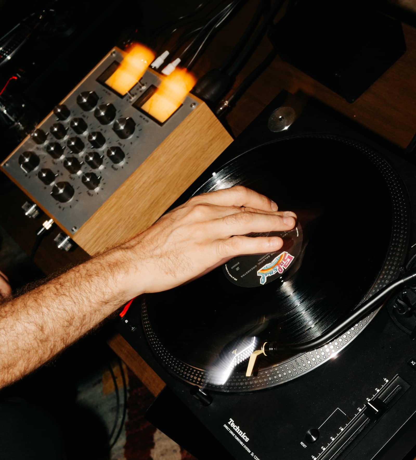 Arena Jaära DJ Set X Café Libre